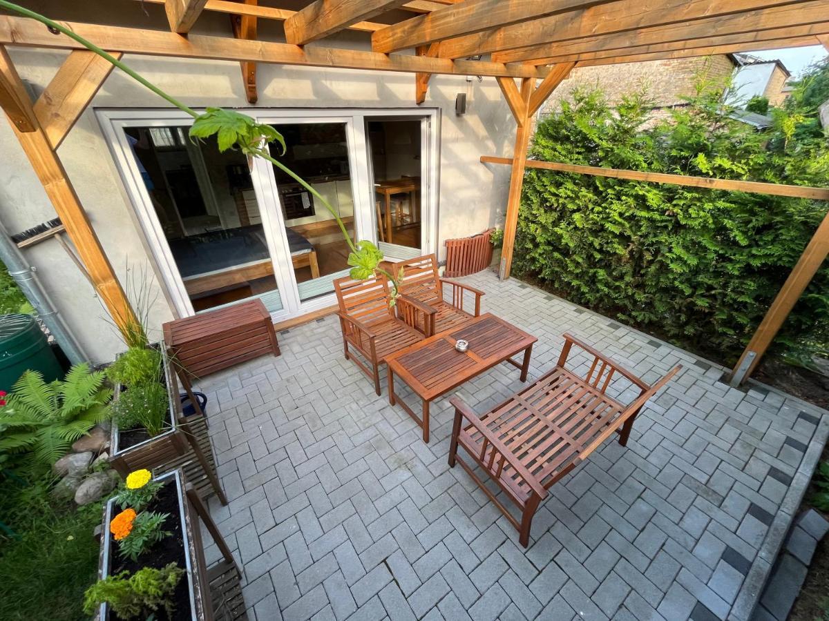 Ferienwohnung Im Stadtzentrum Von Bernau - Komfortable Wohnung Mit 2 Zimmern, Bad, Spuelmaschine, Waschmaschine, Komplette Kueche, Wlan, Terrasse, Ruhige Lage Bernau bei Berlin Esterno foto